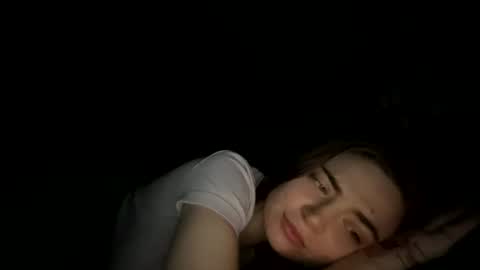 Snapshot of roseyla1 chatting on 07.20.26 roseyla1 online show from 07.20.26