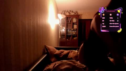 Snapshot of roshelle_xxx chatting on 10.27.25 Roshelle online show from 10.27.25