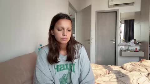 Roshelle online show from 03.12.26