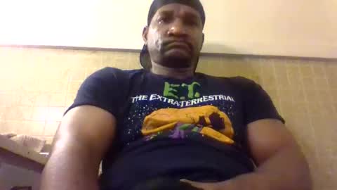 Snapshot of roshun69 chatting on 05.26.26 Roshun Haynes online show from 05.26.26