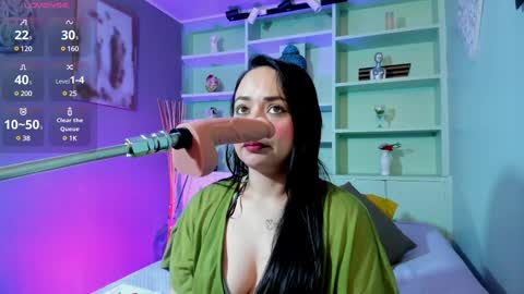 Snapshot of rosie_jhons chatting on 03.07.25 rosie_jhons online show from 03.07.25