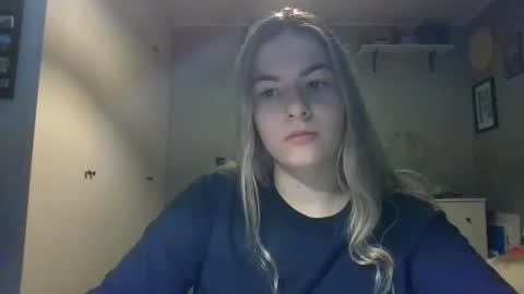 Snapshot of rosie_june chatting on 12.18.24 Rosie online show from 12.18.24