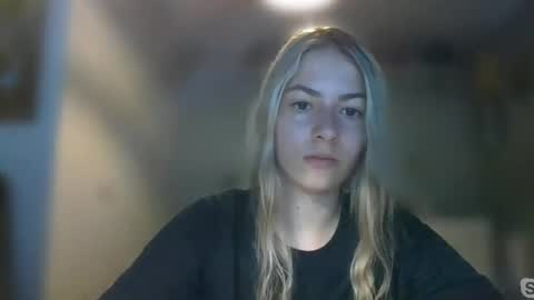 Snapshot of rosie_june chatting on 02.03.25 Rosie online show from 02.03.25