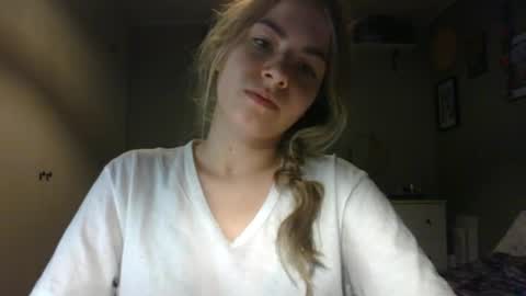 Snapshot of rosie_june chatting on 01.08.26 Rosie online show from 01.08.26