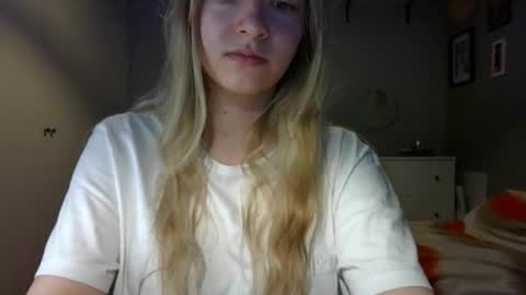 Snapshot of rosie_june chatting on 02.27.26 Rosie online show from 02.27.26