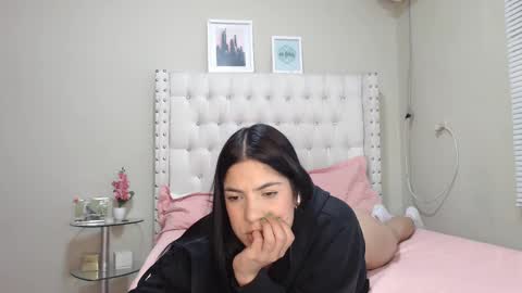 rosiehw online show from 02.25.25