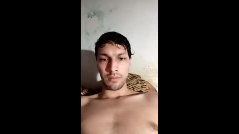 Snapshot of roskof69 chatting on 11.25.25 Ribuu online show from 11.25.25