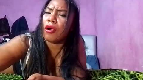 rosmerynavarro online show from 12.22.24