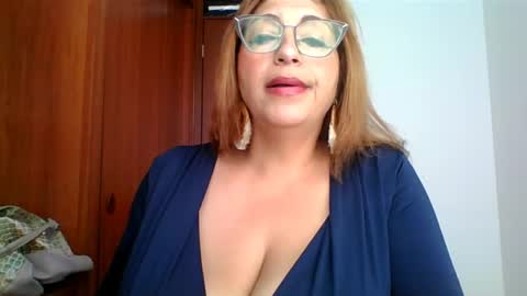 Snapshot of rossanalionheart chatting on 04.23.26 Rossana online show from 04.23.26