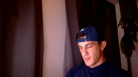 Snapshot of rosscollab chatting on 01.16.26 RossCollab online show from 01.16.26