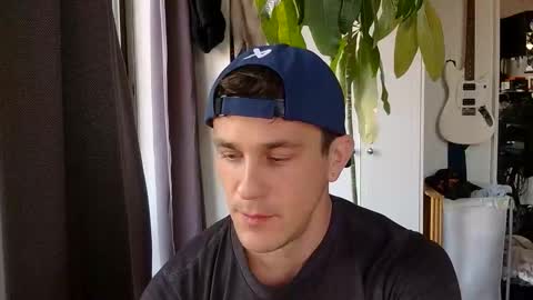 Snapshot of rosscollab chatting on 02.28.26 RossCollab online show from 02.28.26