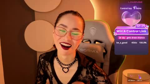 Snapshot of rosse_98_ chatting on 05.26.26 Miss Rosse online show from 05.26.26