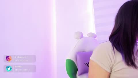   online show from 03.09.25