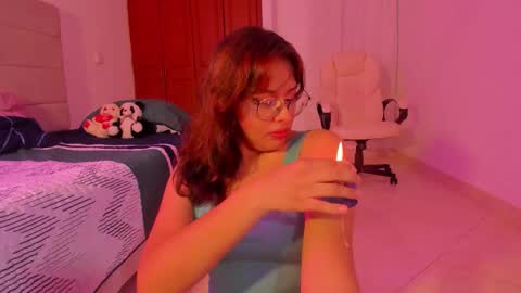 Snapshot of rosse_taylorx1 chatting on 02.27.26 rosse_taylorx1 online show from 02.27.26