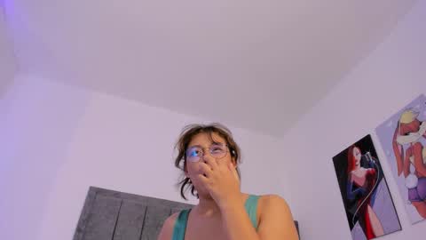 Snapshot of rosse_taylorx1 chatting on 03.06.26 rosse_taylorx1 online show from 03.06.26