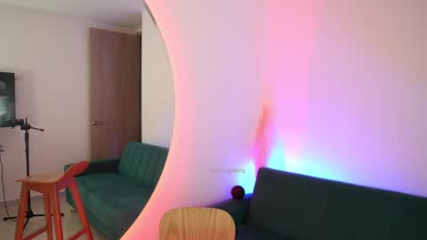 Rossey online show from 01.06.25