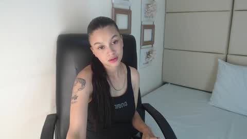 Snapshot of rossi_baker chatting on 03.01.25 Rossi online show from 03.01.25