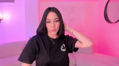 Rossie Rhoades online show from 01.15.25