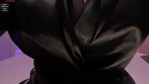 Rossie Rhoades online show from 01.29.25