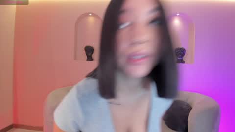 Rossie Rhoades online show from 02.06.25