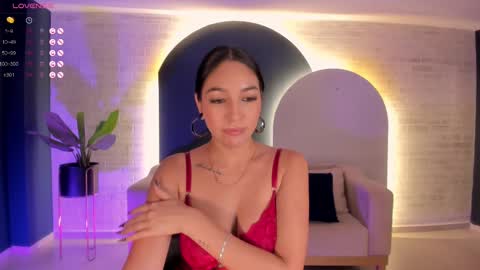 Rossie Rhoades online show from 02.16.25