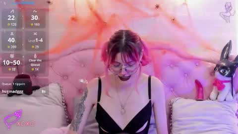 rossiie_hunt_ online show from 10.17.25