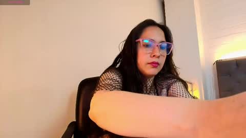 Snapshot of rossy_marks chatting on 06.08.26 rossy_marks online show from 06.08.26