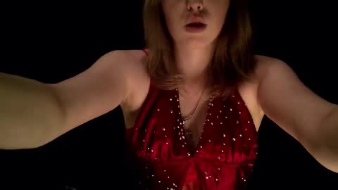 rosy_petal online show from 10.17.25