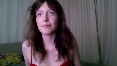 Snapshot of rosy_petal chatting on 05.17.26 rosy_petal online show from 05.17.26
