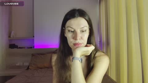 Snapshot of roter_rita chatting on 04.24.26 roter_rita online show from 04.24.26