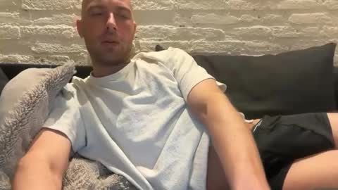 rotteei1 online show from 04.05.26