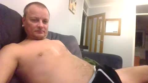 Snapshot of rotunda1874 chatting on 09.28.25 rotunda1874 online show from 09.28.25