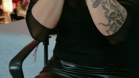 Snapshot of rougedoe chatting on 05.27.26 Mistress Lana online show from 05.27.26