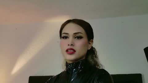 Snapshot of rougedoe chatting on 06.04.26 Mistress Lana online show from 06.04.26