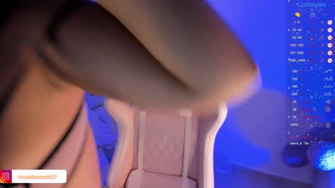 Snapshot of rouse_benett27 chatting on 01.01.25 online show from 01.01.25