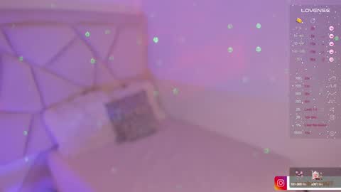 Snapshot of rouse_benett27 chatting on 02.01.25 online show from 02.01.25