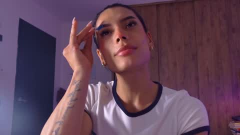 Snapshot of rouse_leon chatting on 05.21.26 Rouse leon online show from 05.21.26