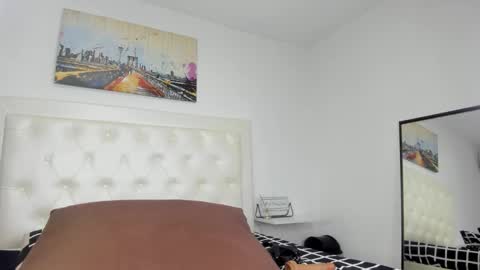 Snapshot of rouse_sexy_hotxx77 chatting on 11.02.25 rouse_sexy_hotxx77 online show from 11.02.25