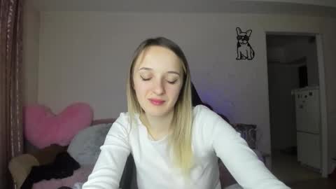 Snapshot of rousereed chatting on 02.14.26 Rouse online show from 02.14.26