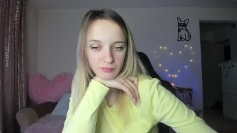 Snapshot of rousereed chatting on 02.15.26 Rouse online show from 02.15.26