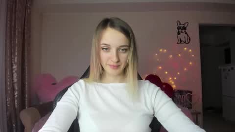 Snapshot of rousereed chatting on 02.25.26 Rouse online show from 02.25.26
