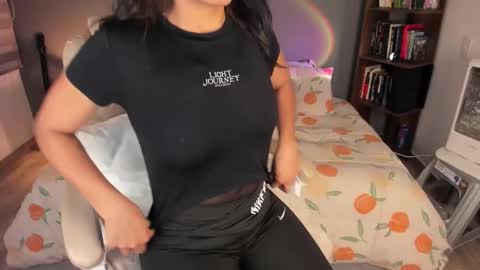 Rouss marie henao  online show from 09.20.25