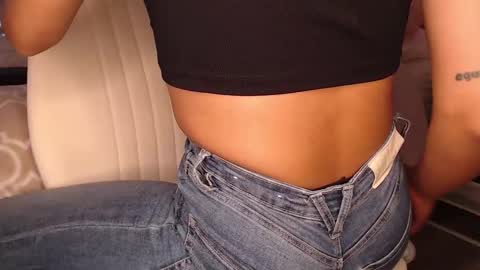 Rouss marie henao  online show from 03.17.26