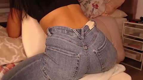 Rouss marie henao  online show from 03.26.26