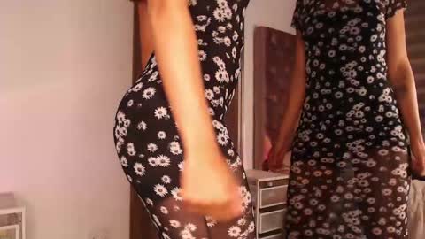 Snapshot of rouss_henao chatting on 05.04.26 Rouss marie henao online show from 05.04.26