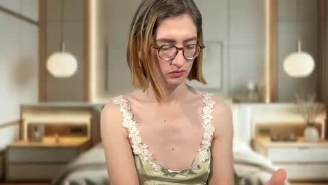 rousse507437 online show from 12.14.25