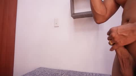 Snapshot of rousse_coup chatting on 09.27.25 Rosse and Miller online show from 09.27.25