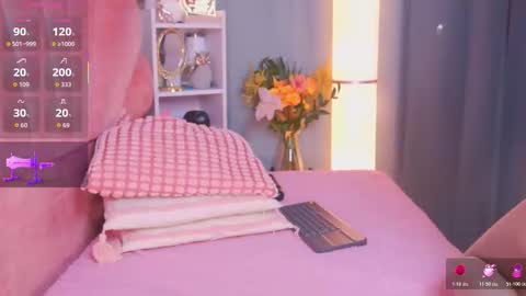 Snapshot of rousse_elodie chatting on 02.24.26 Rousse 3 online show from 02.24.26