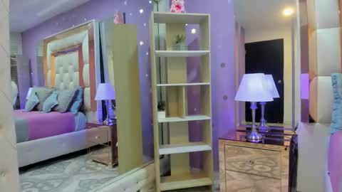 Snapshot of rousse_millers chatting on 04.22.26 Rousse online show from 04.22.26