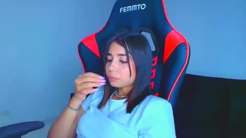 rousse_violet online show from 09.13.25